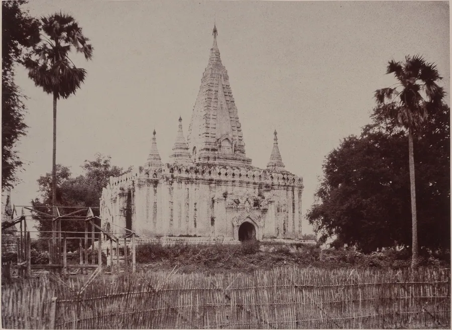 Thayet Myo: Pagoda on the South of Cantonment by Linnaeus Tripe
