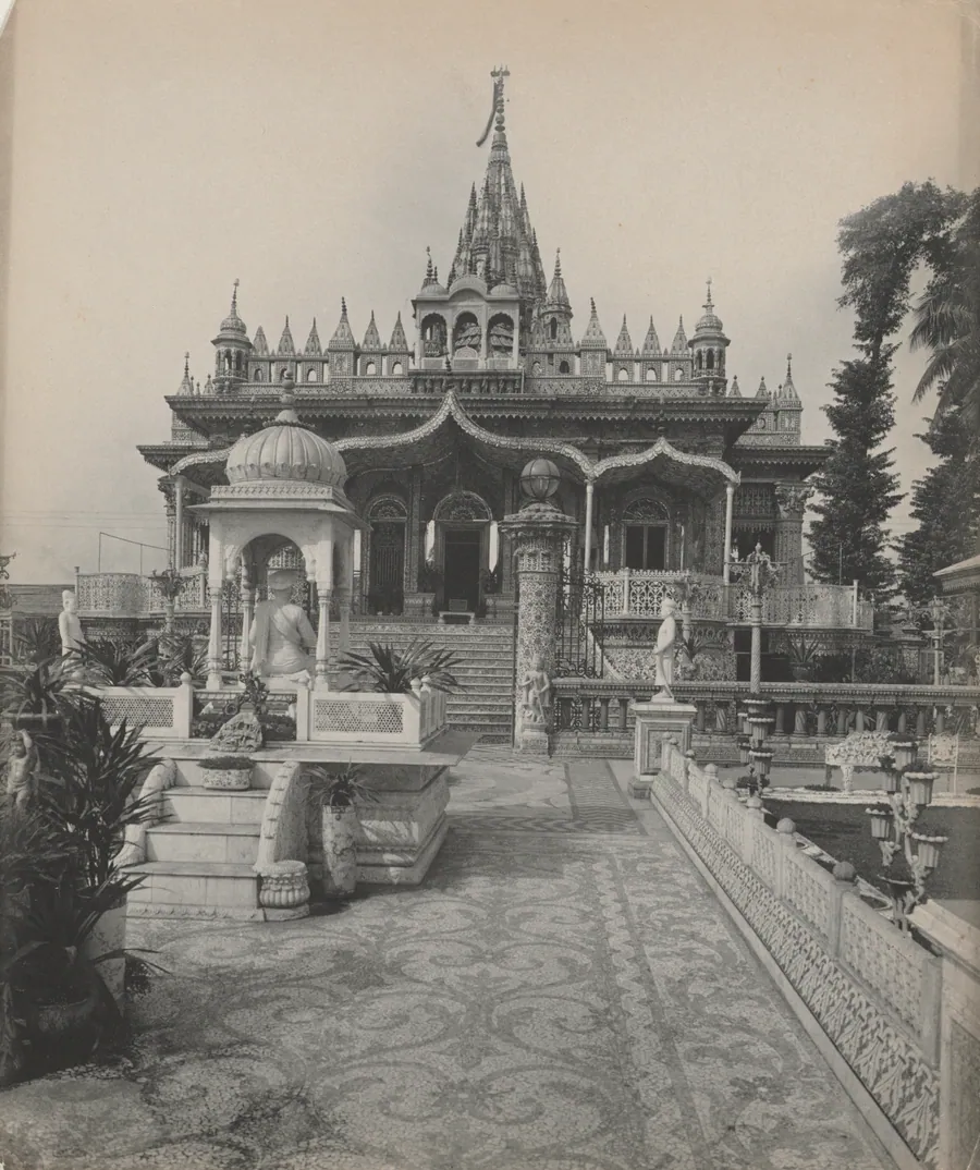 Jain Temple, Calcutta by A. W. A. Plâté Studio