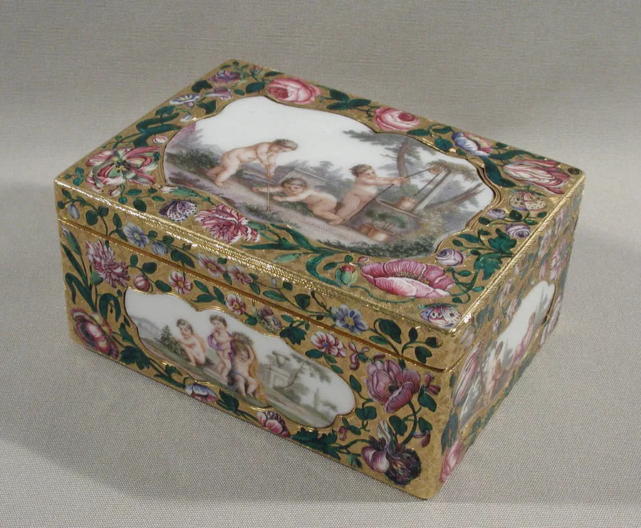 Snuffbox with scenes of children in pastoral settings by Jean François Breton (or Lebreton)