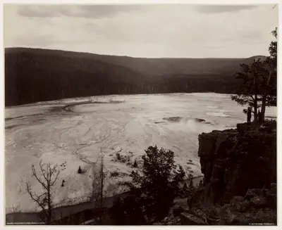 Hell's Half Acre, Prismatic Springs