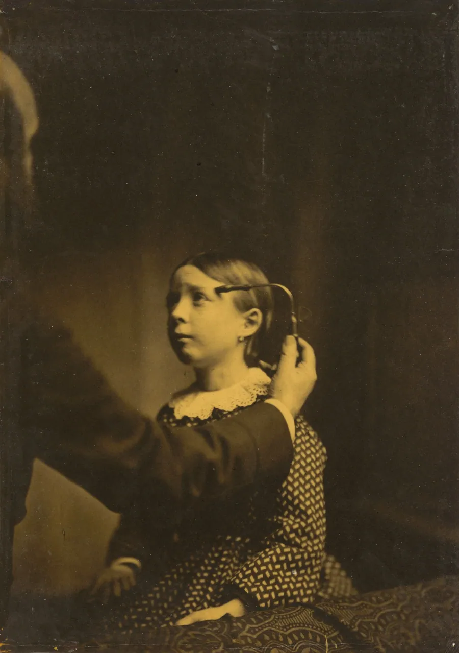 Painful memories by Guillaume-Benjamin-Amant Duchenne (de Boulogne)