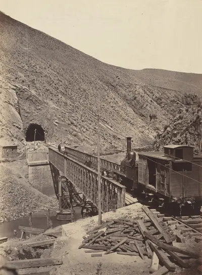 Bridge and tunnel over Jalon, Madrid to Zaragoza
