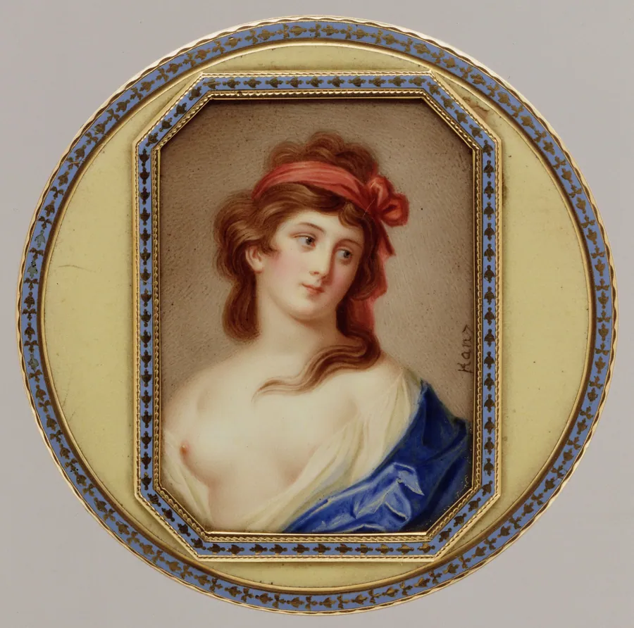 Snuffbox with portrait of a woman by Carl Christian Kanz
