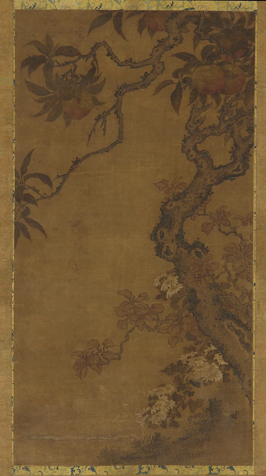 Peaches and chrysanthemums 《桃菊圖》 by Formerly attributed to Wang Zhenpeng (傳)王振鵬 (ca. 1280-1329)