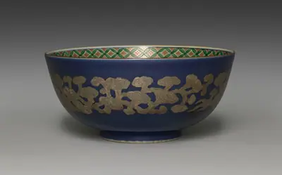 Bowl with Numinous Fungi and Kirin