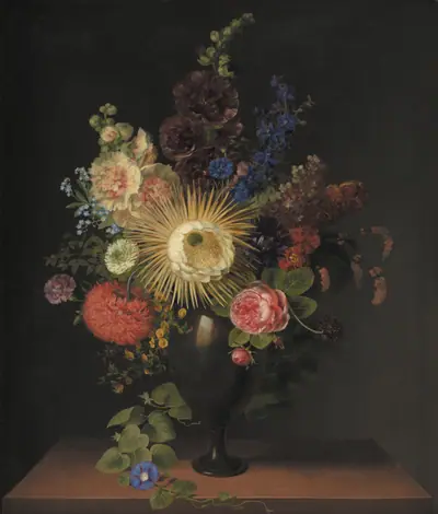 En porfyrvase med Cactus grandiflora og andre blomster