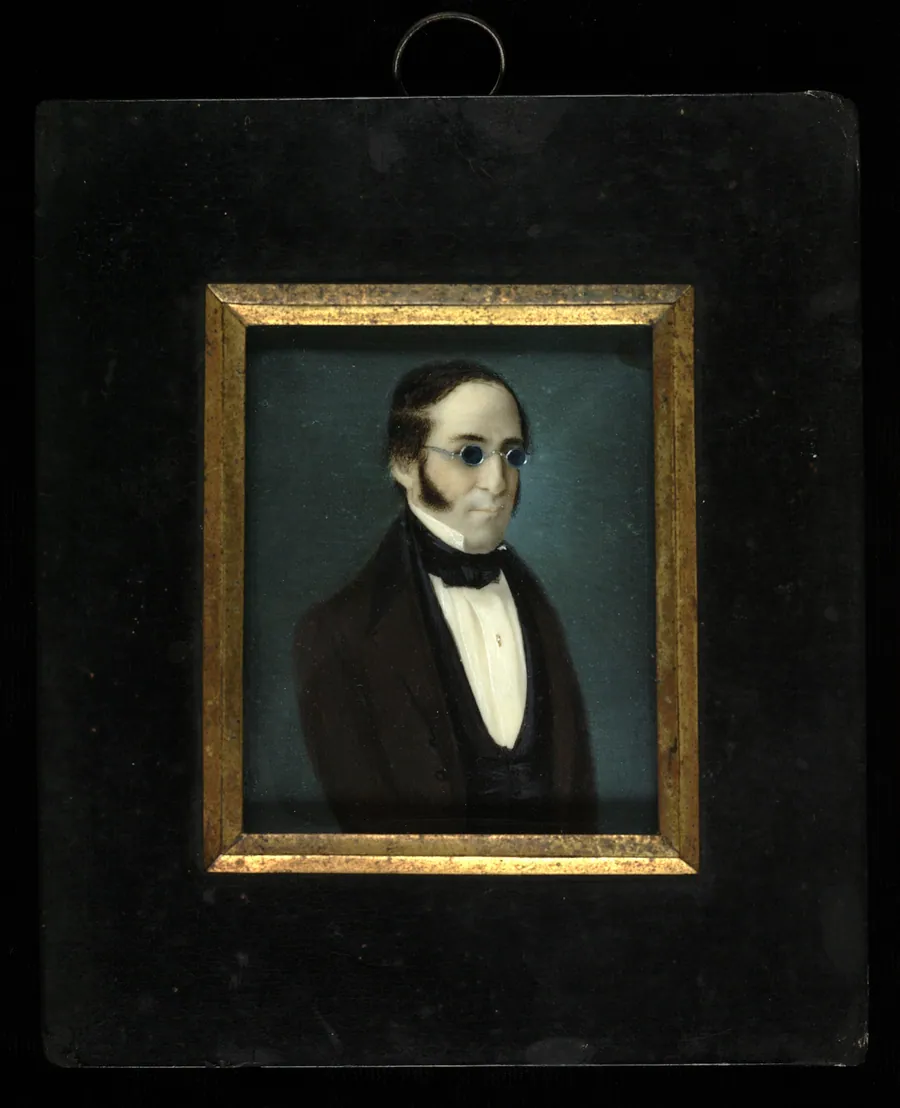 Caballero con lentes de la familia Canals by Unidentified (Puerto Rican)