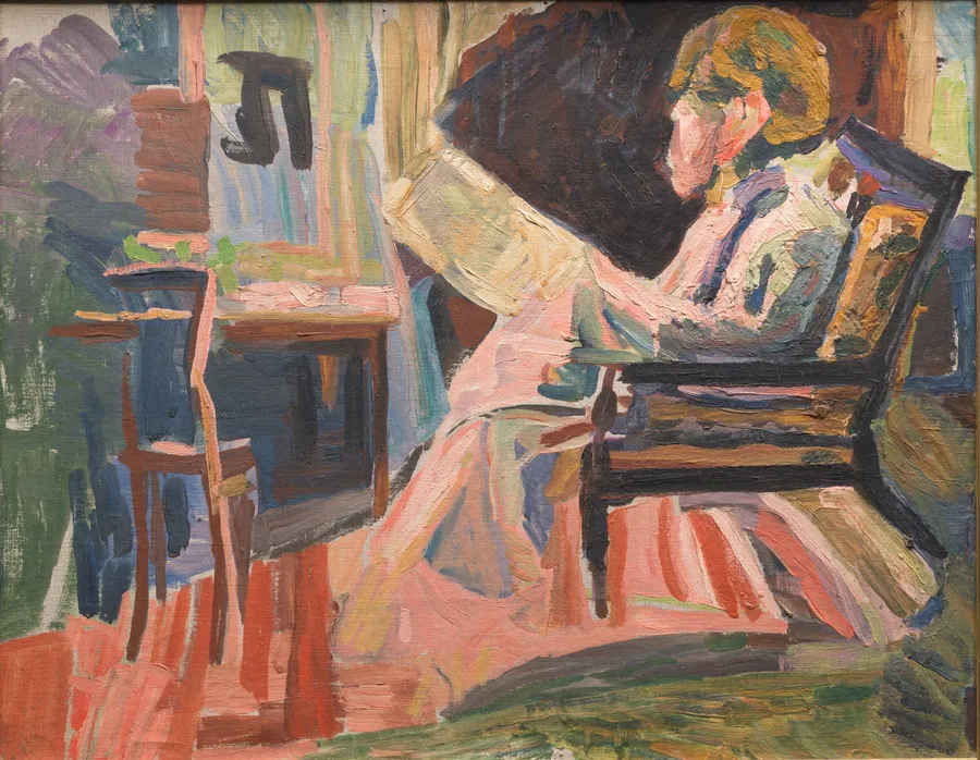 Læsende, hel figur, profil by Niels Larsen Stevns