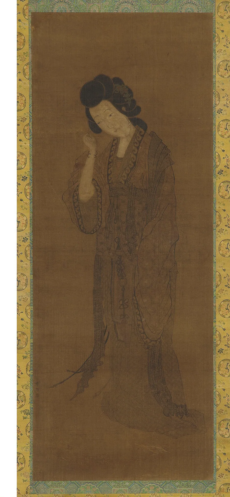 The standing figure of a woman by Spurious signature of Yuan Qian (Mid-15th century)