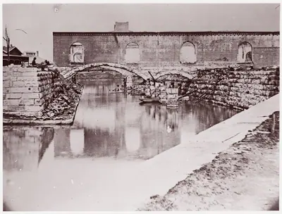 [Canal and Ruins of Richmond and Danville Railroad Depot, Richmond, Virginia]