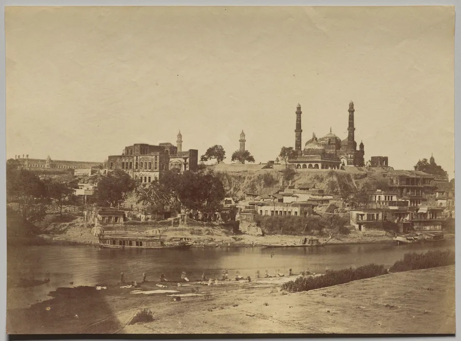 The Muchee Bhawan Fort and the Gomti River Taken from the Stone Bridge by Felice A. Beato