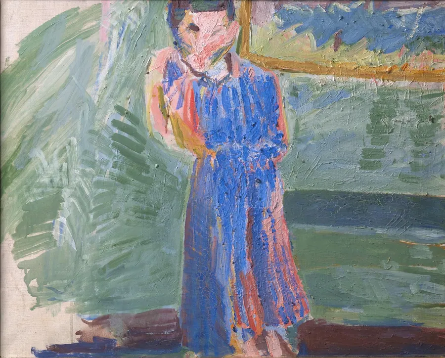 Stående figur, blå kjole by Niels Larsen Stevns