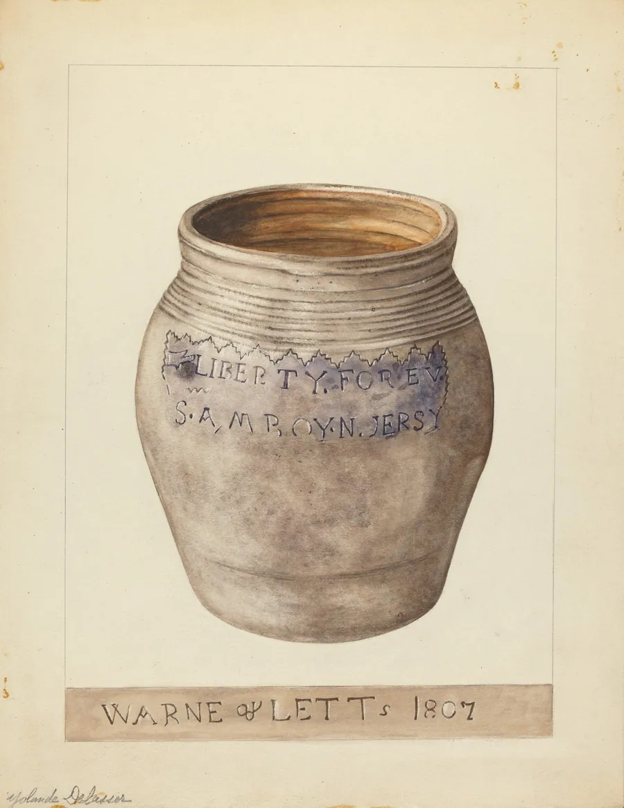 Small Pot by Yolande Delasser
