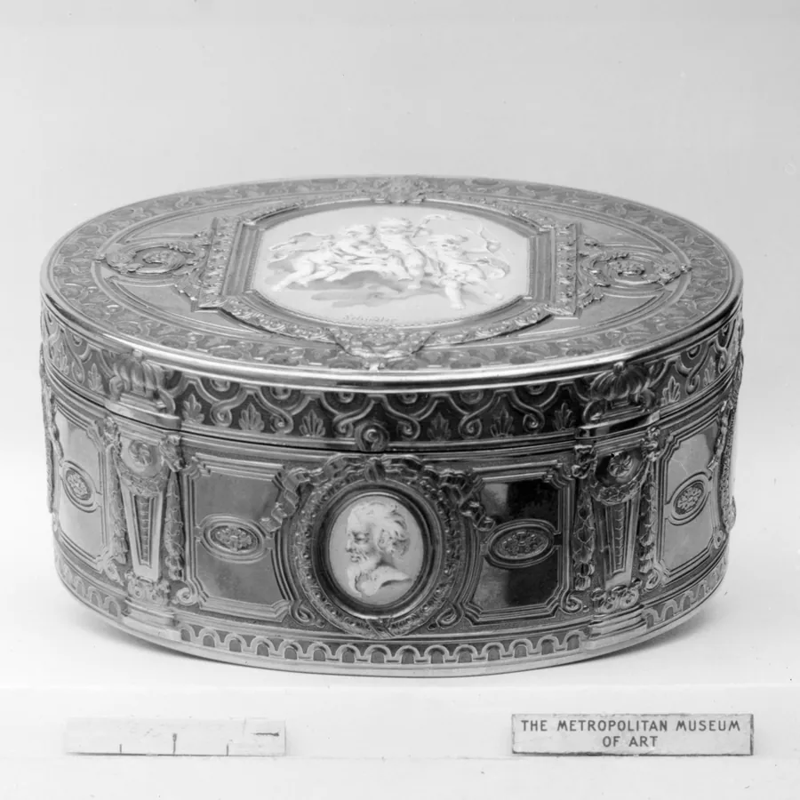 Snuffbox by Philippe Ernst Schindler (the younger)