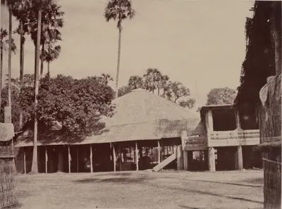 Amerapoora: Portico of the Residency