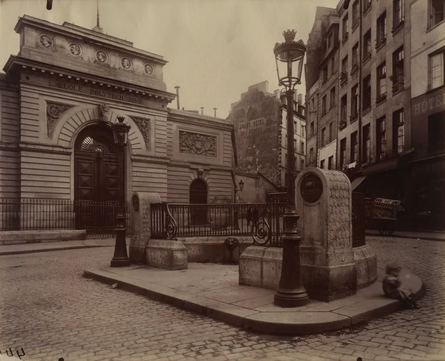 Fountain of the L'École Polytechnique by Eugène Atget