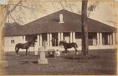 Captain Falkner's Bungalow, Neemuch (recto, top)