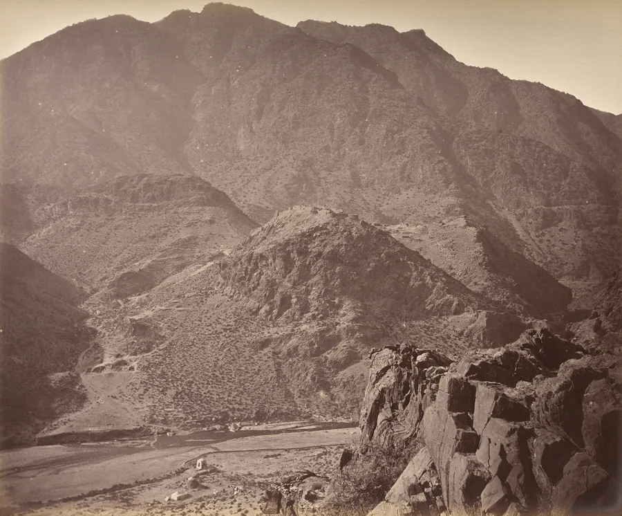 Ali Musjid and Surroundings by John Burke