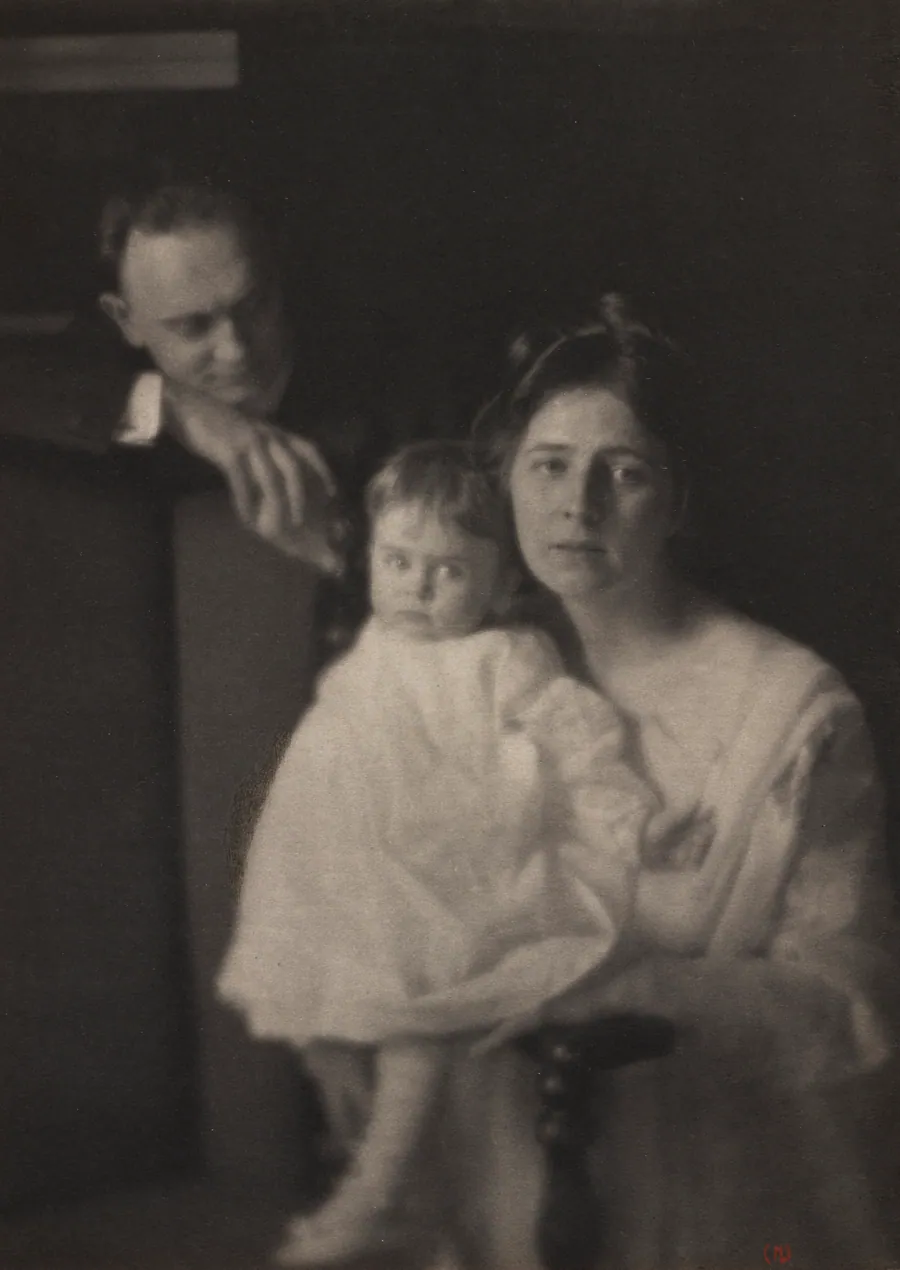 Walter L. Flory, Julia McCune Flory, and Phoebe Flory by Clarence H. White