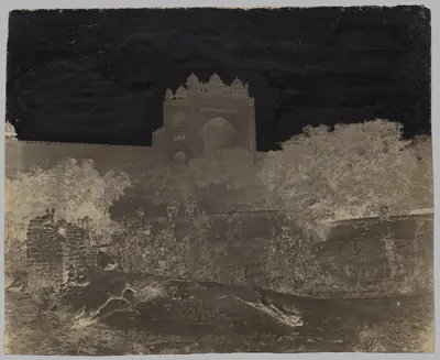 Buland Darwaza with Figure