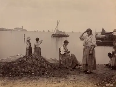 Chioggia, Under the Marina