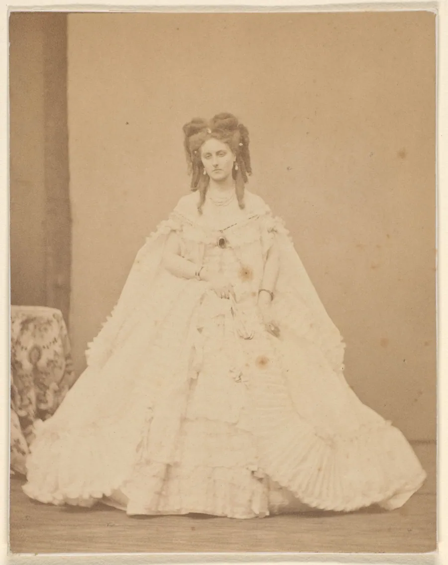 La peignoir plisié by Pierre-Louis Pierson