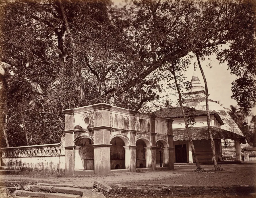 Buddhist Temple, Kalani by Scowen & Co.