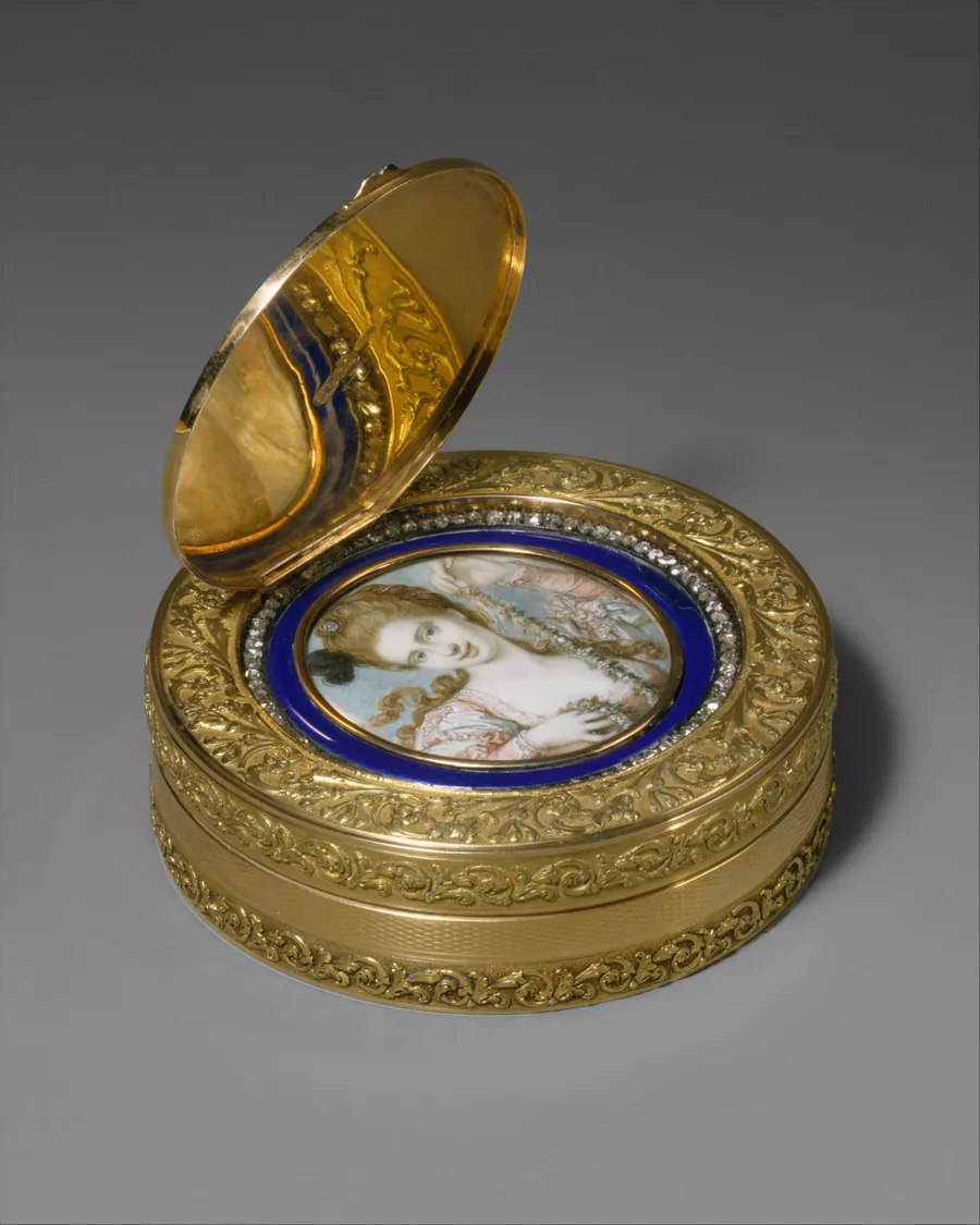 Box with portrait of a woman said to be Mrs. Bates (1755–1811) as Flora by Alexander James Strachan