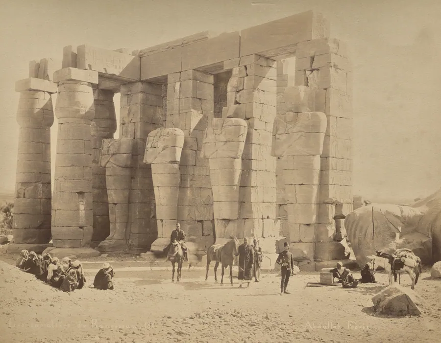 Les cariatides du Ramesseum 134 by Abdullah Frères