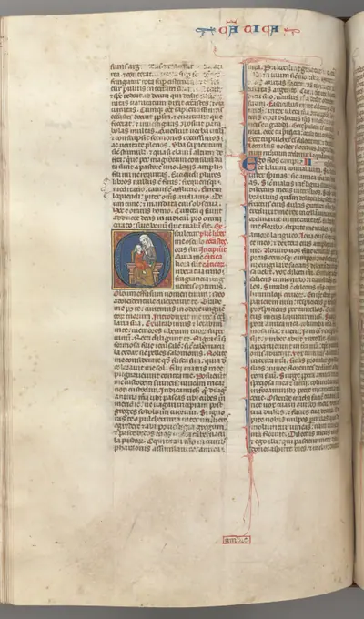 Fol. 249v, Song of Songs, historiated initial O, theVirgin and Child