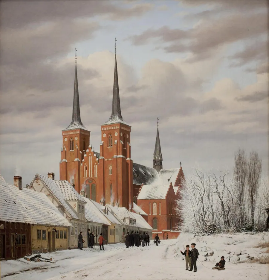 En gade i Roskilde. I baggrunden domkirken by Jørgen Roed