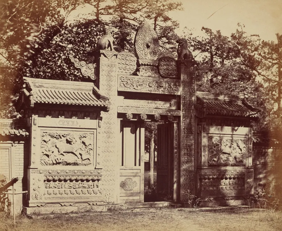 Exterior of the Tomb Depot Near Pekin, October 1860 by Felice Beato